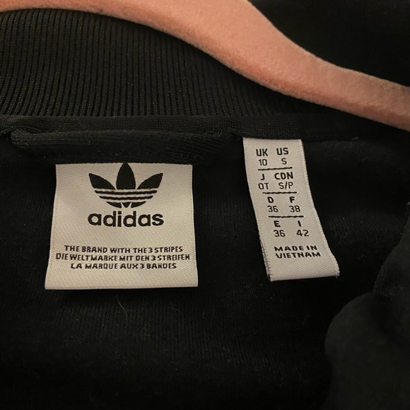 Adidas jacket - Picture 3 of 3